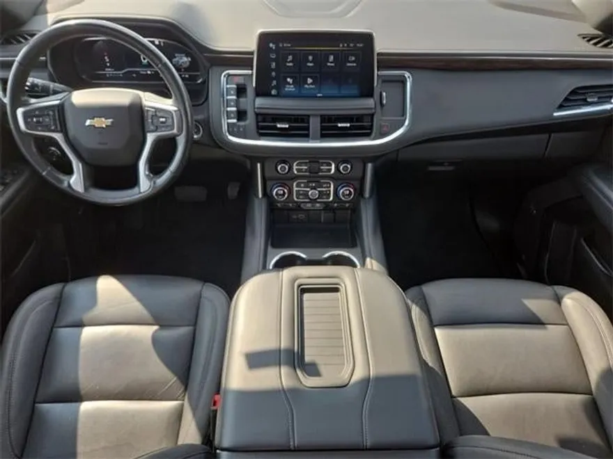 2023 Chevrolet Tahoe LT photo 1
