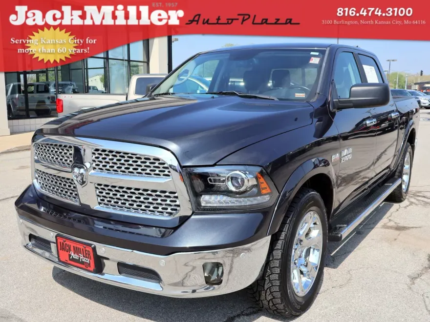 2018 Ram 1500 Laramie photo 1
