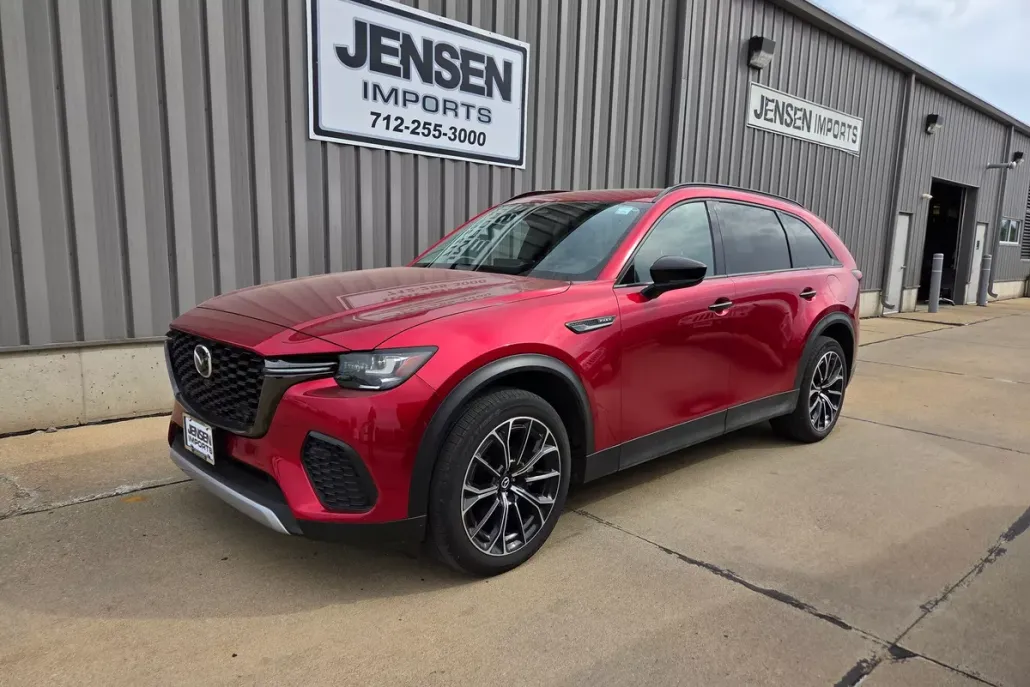2025 Mazda CX-70 Premium photo 1