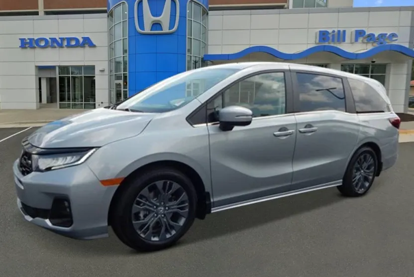2026 Honda Odyssey Touring photo 1