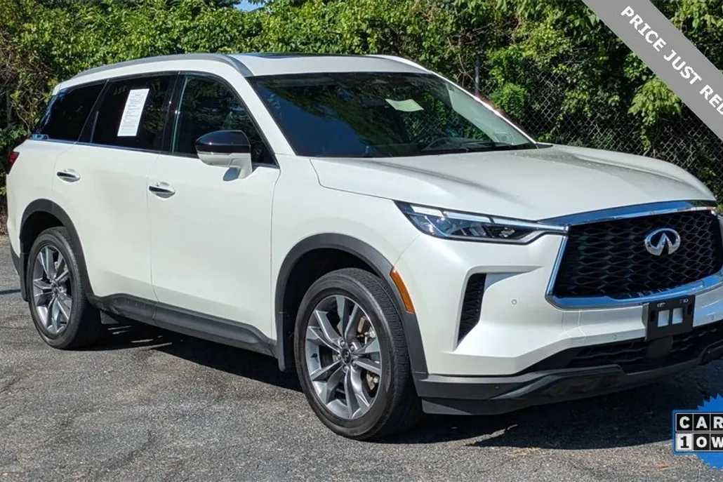 2024 Infiniti QX60 Luxe photo 1