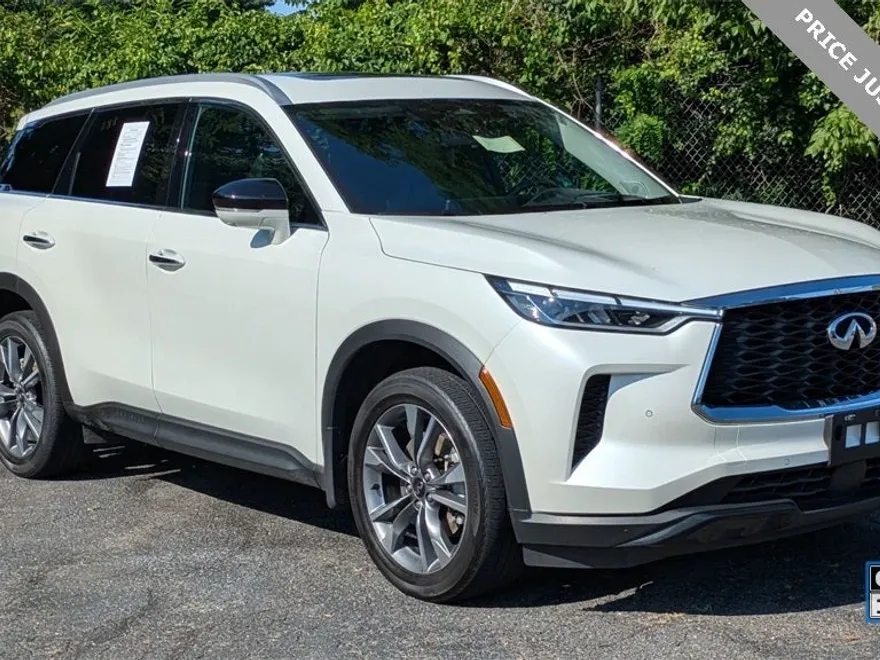 2024 Infiniti QX60 Luxe photo 1