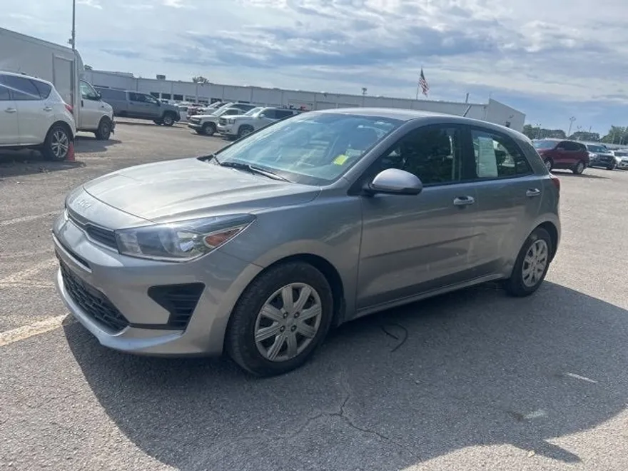 2023 Kia Rio S photo 1