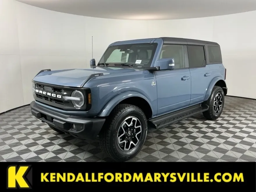 2025 Ford Bronco Outer Banks photo 1