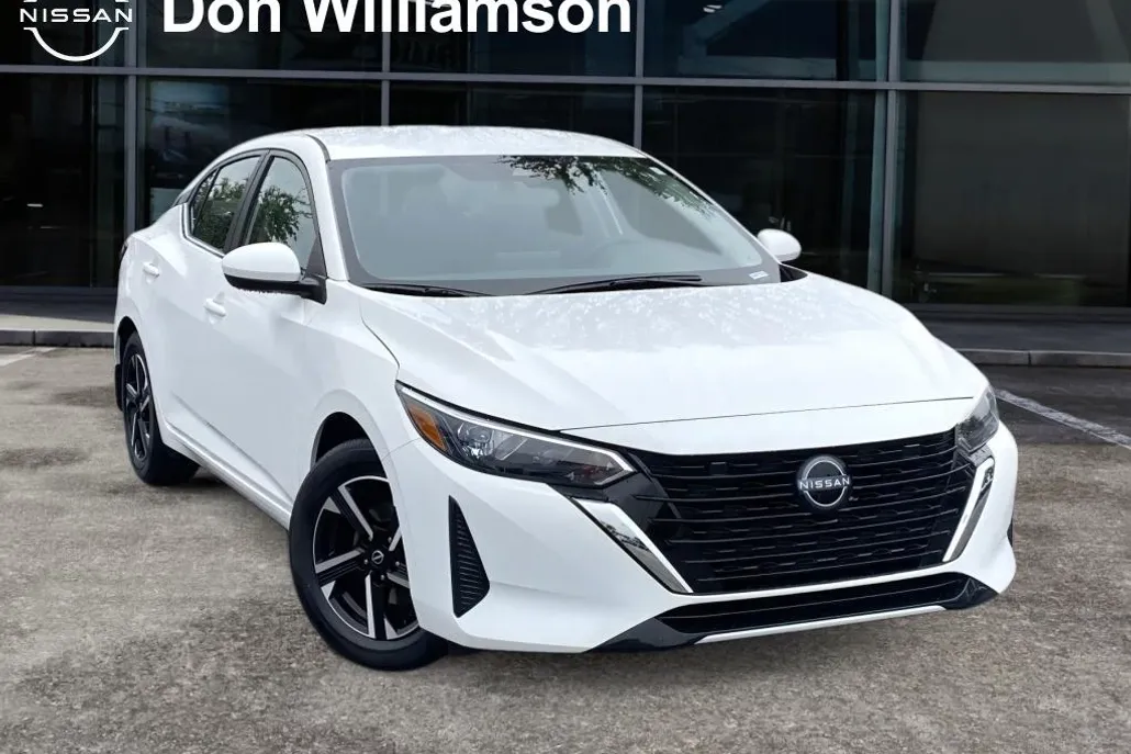2025 Nissan Sentra SV photo 1