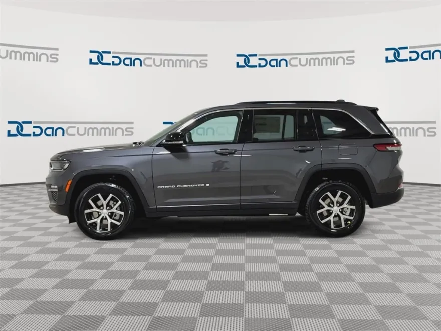 2025 Jeep Grand Cherokee Limited photo 1