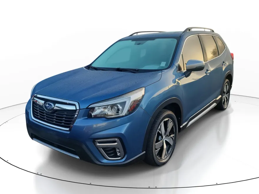 2020 Subaru Forester Touring photo 1