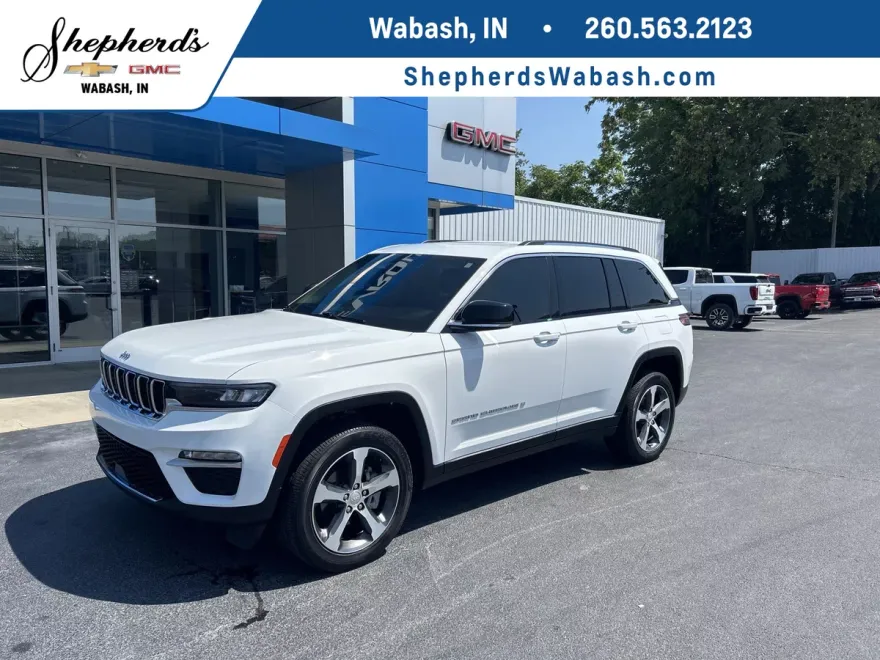 2023 Jeep Grand Cherokee Limited photo 1
