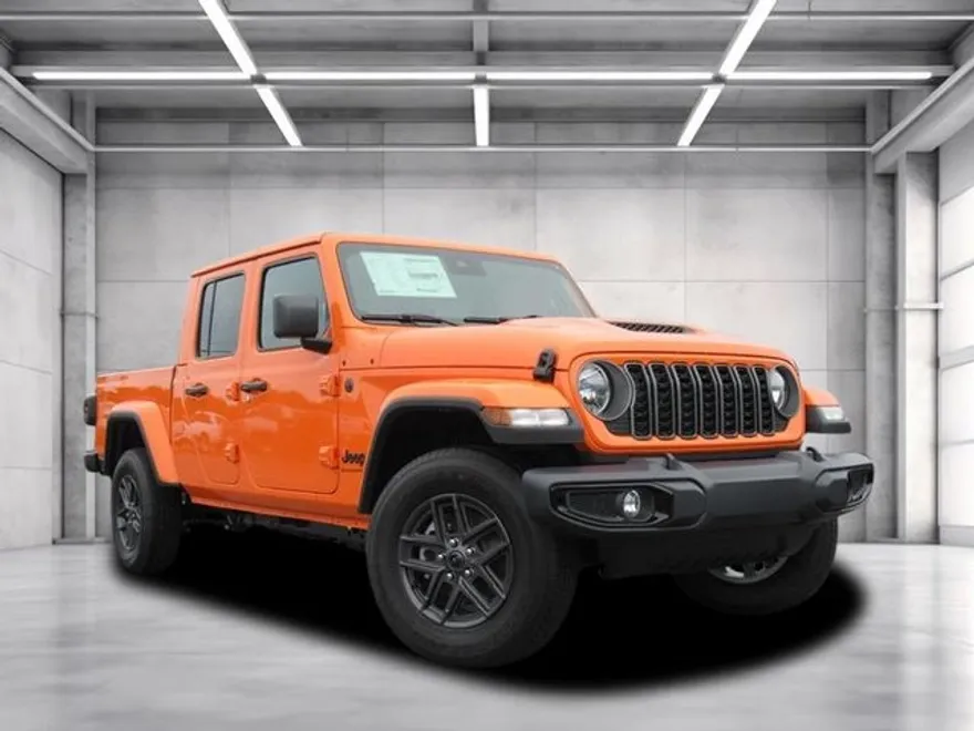 2025 Jeep Gladiator Sport S photo 1