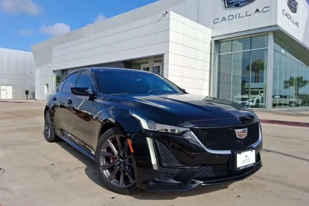 2023 Cadillac CT5 Sport photo 1