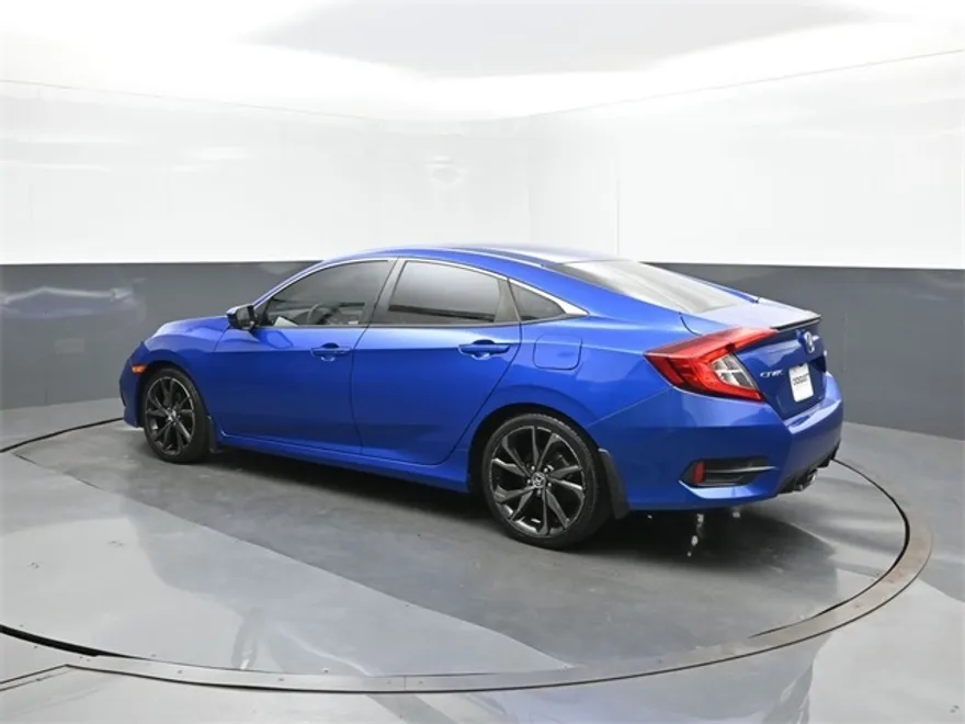 2020 Honda Civic Sport photo 1