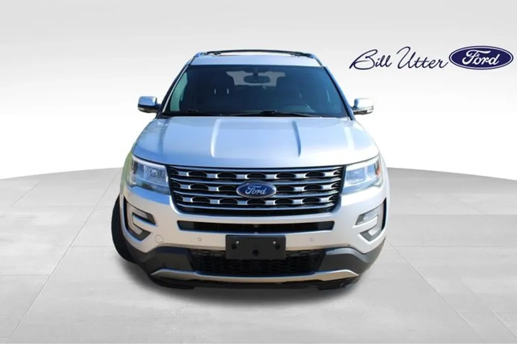 2017 Ford Explorer Limited photo 1