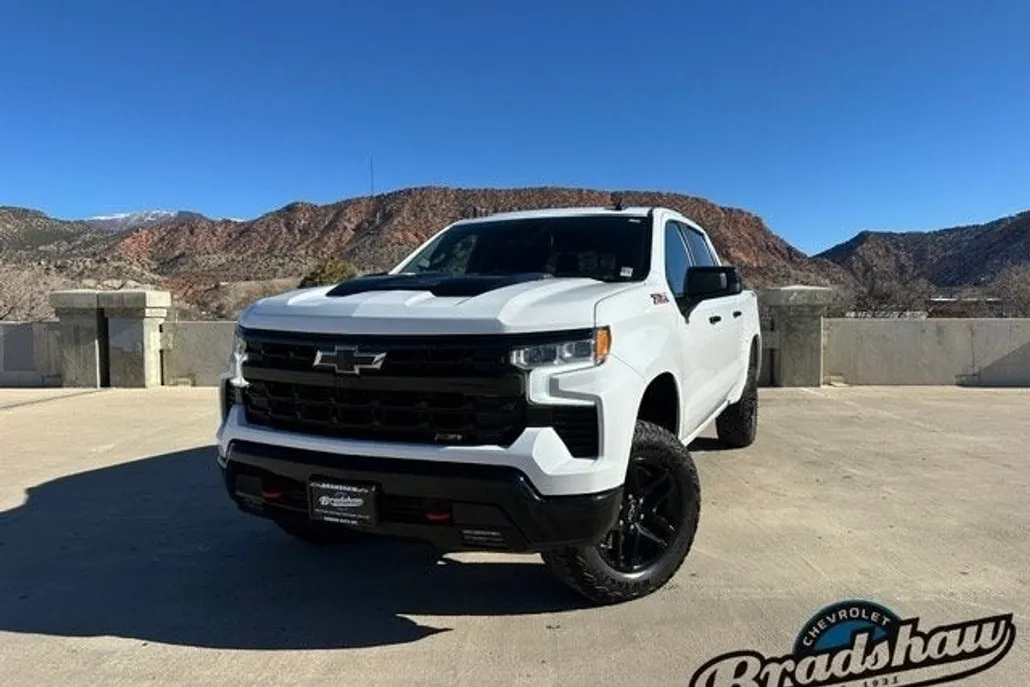 2023 Chevrolet Silverado 1500 LT Trail Boss photo 1