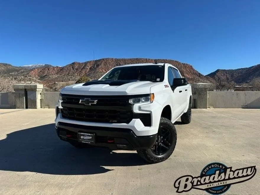 2023 Chevrolet Silverado 1500 LT Trail Boss photo 1