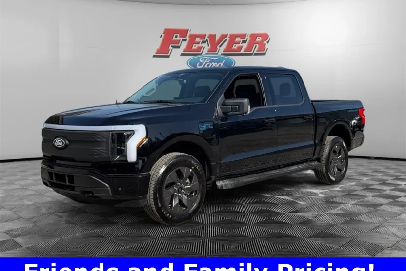 2025 Ford F-150 Lightning photo 1