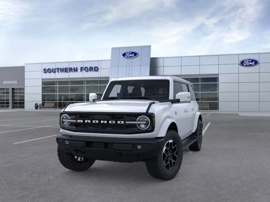 2025 Ford Bronco Outer Banks photo 1