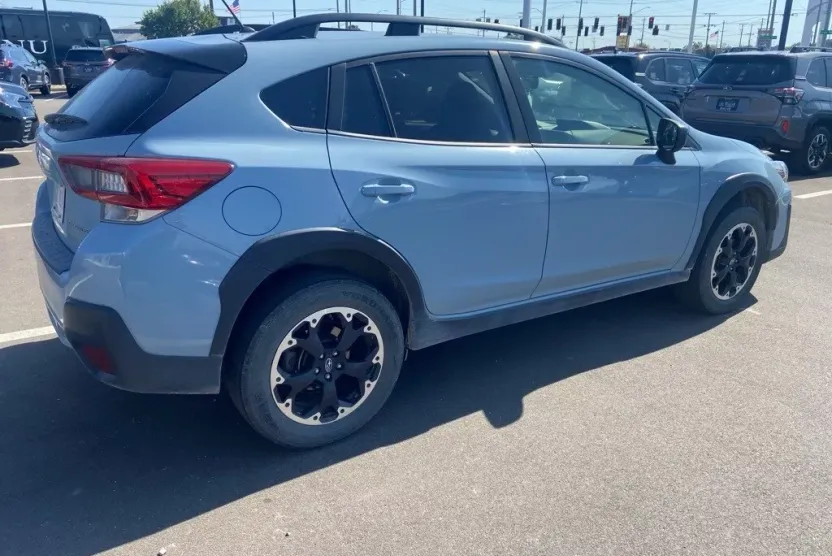 2023 Subaru Crosstrek Base photo 1