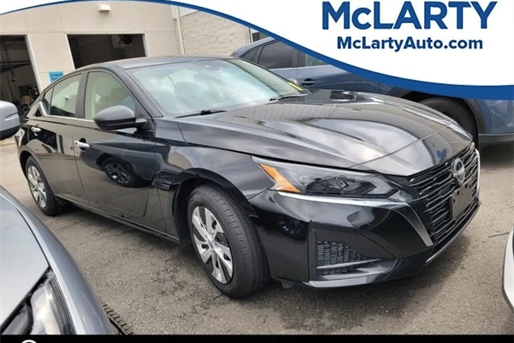 2024 Nissan Altima 2.5 S photo 1