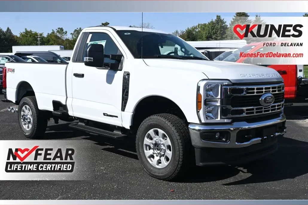 2024 Ford F-350 XLT photo 1