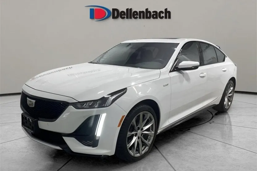 2024 Cadillac CT5 V photo 1
