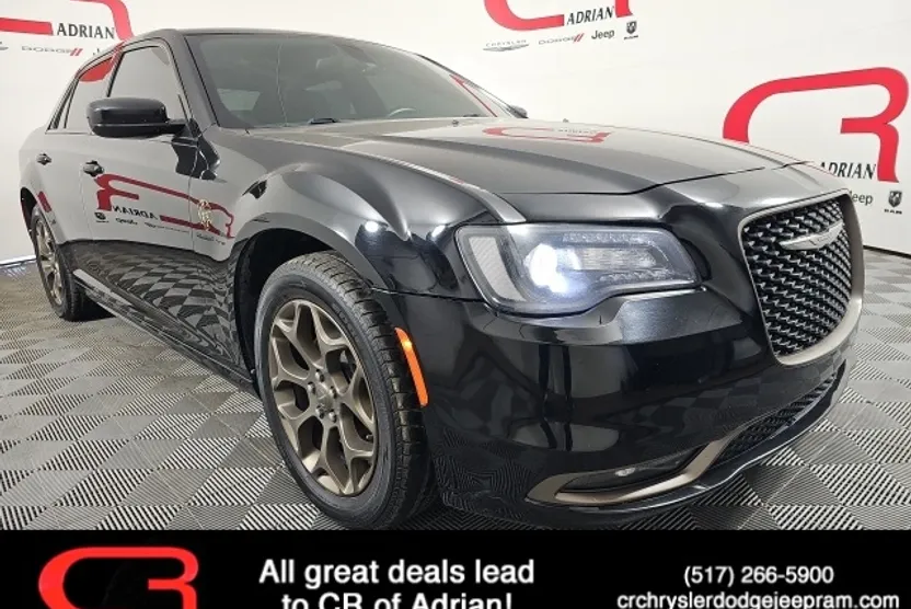 2016 Chrysler 300 S photo 1