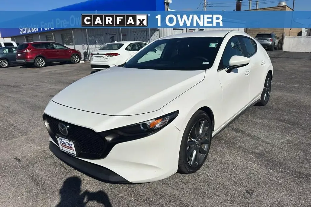 2019 Mazda Mazda3 Hatchback Base photo 1