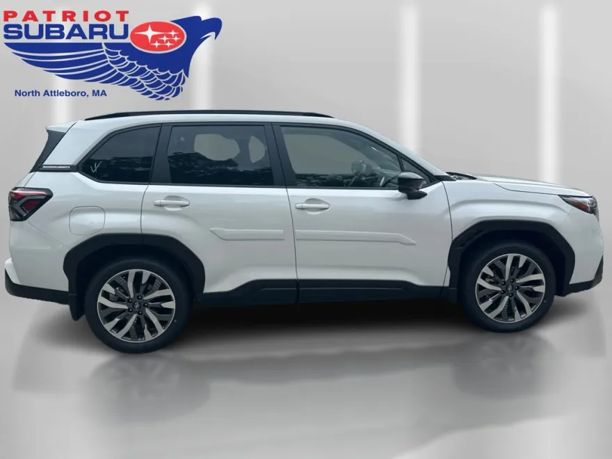 2025 Subaru Forester Touring photo 1