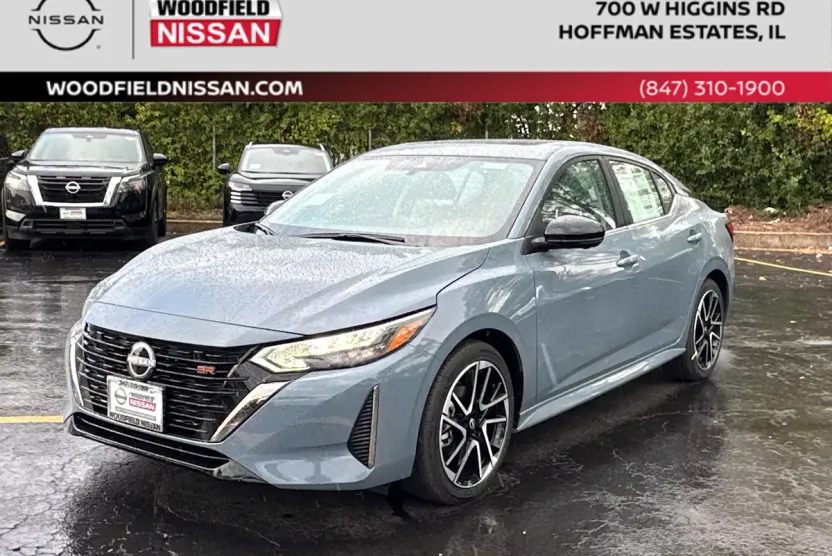 2025 Nissan Sentra SR photo 1