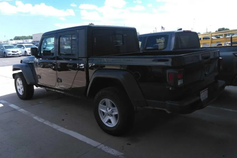 2023 Jeep Gladiator Sport photo 1
