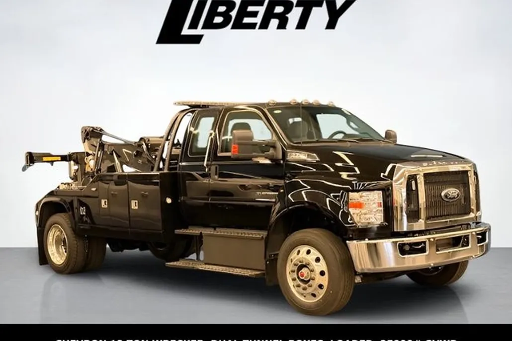 2026 Ford F-750 photo 1
