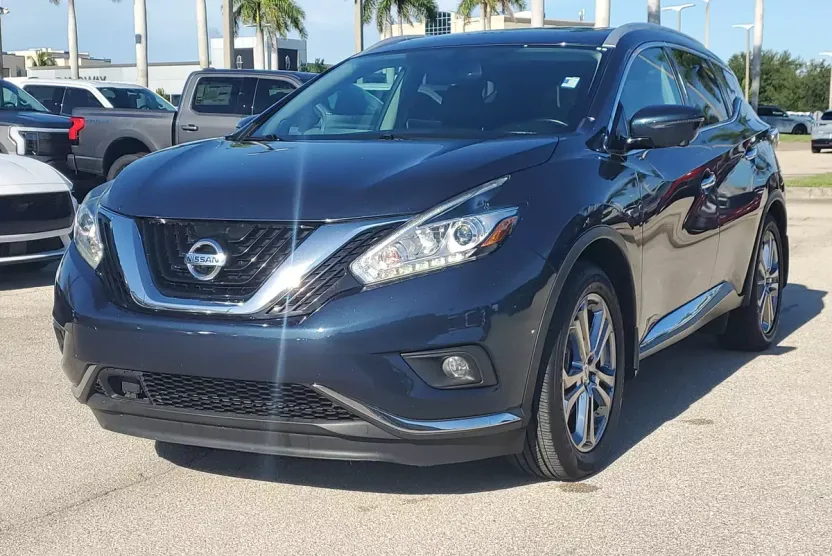2016 Nissan Murano Platinum photo 1