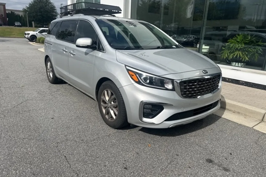 2021 Kia Sedona EX photo 1