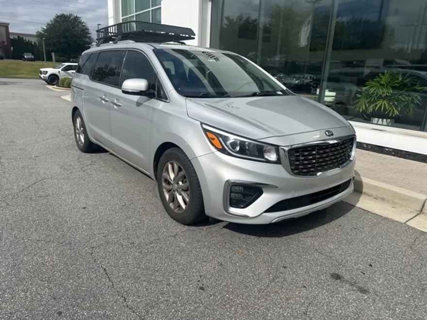 2021 Kia Sedona EX photo 1