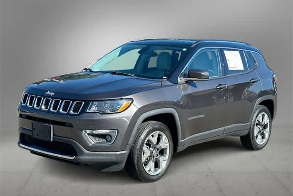 2017 Jeep Compass Limited photo 1