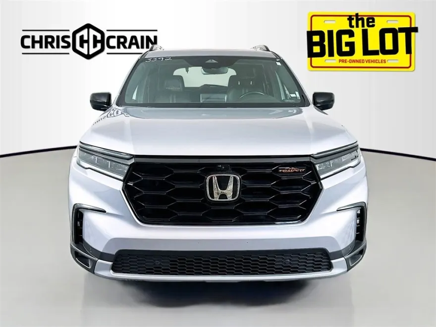 2023 Honda Pilot TrailSport photo 1