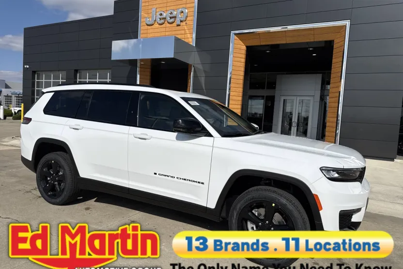 2025 Jeep Grand Cherokee Limited photo 1