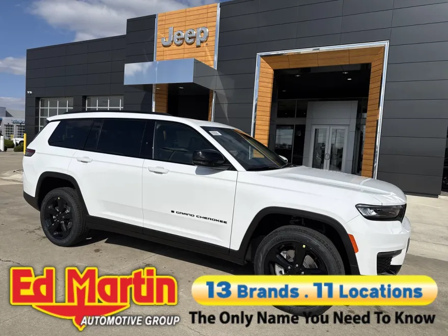2025 Jeep Grand Cherokee Limited photo 1