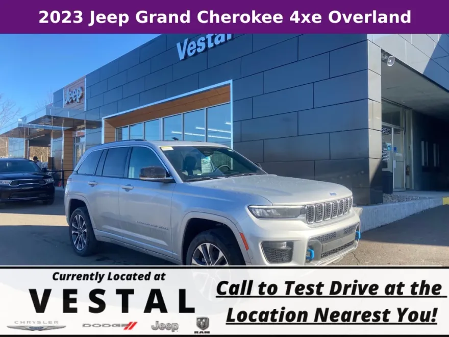 2023 Jeep Grand Cherokee Overland 4xe photo 1