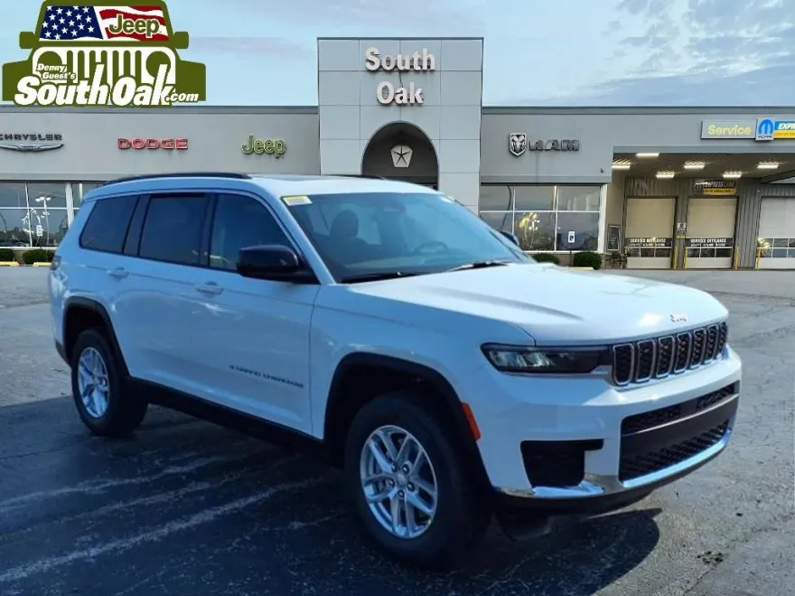 2025 Jeep Grand Cherokee Laredo X photo 1