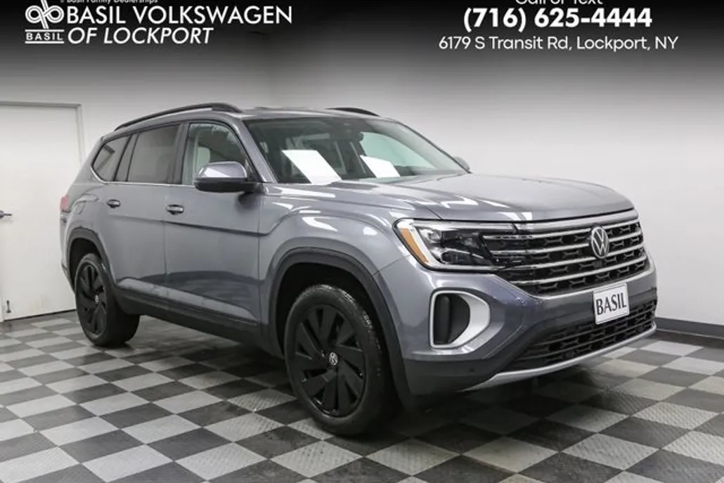 2025 Volkswagen Atlas SE Technology photo 1