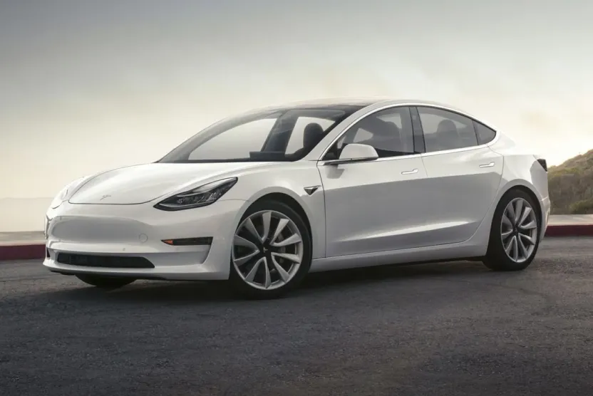 2019 Tesla Model 3 Long Range photo 1