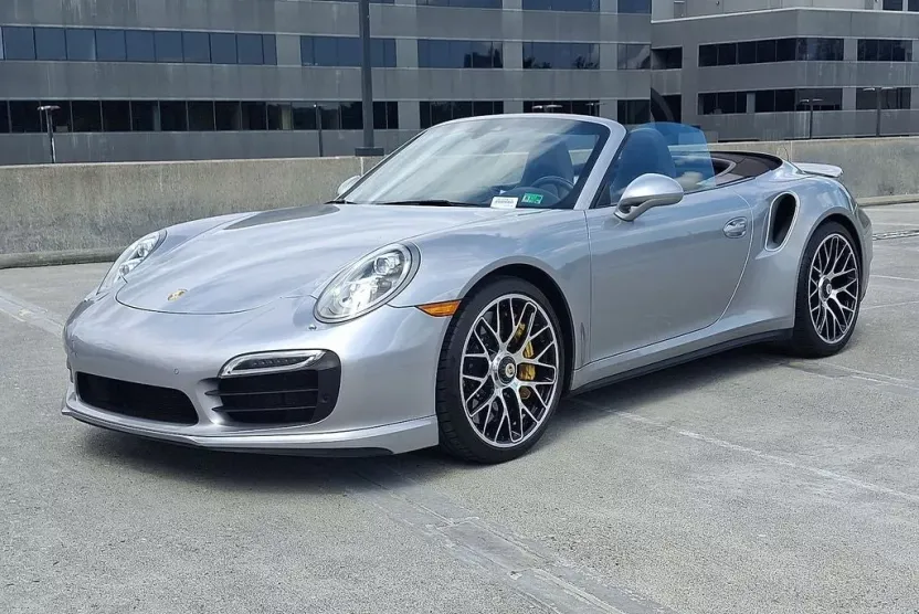 2016 Porsche 911 Turbo S Cabriolet photo 1
