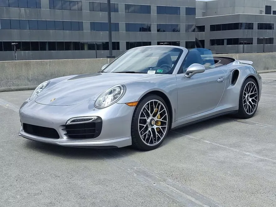 2016 Porsche 911 Turbo S Cabriolet photo 1