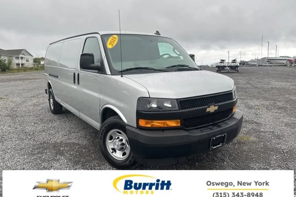 2018 Chevrolet Express Cargo Van 3500 photo 1