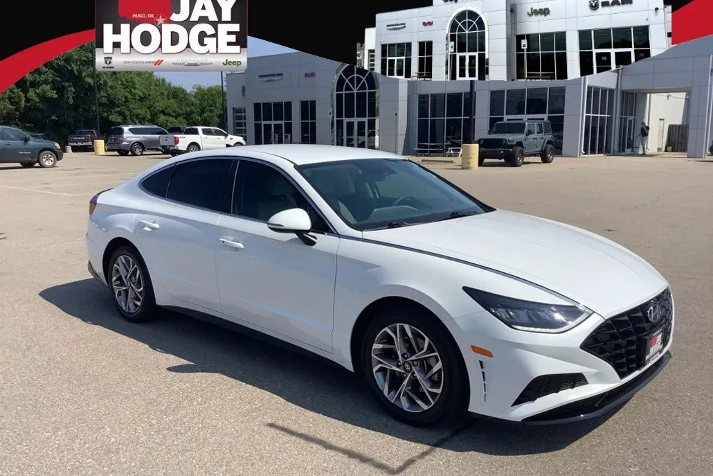 2023 Hyundai Sonata SEL photo 1