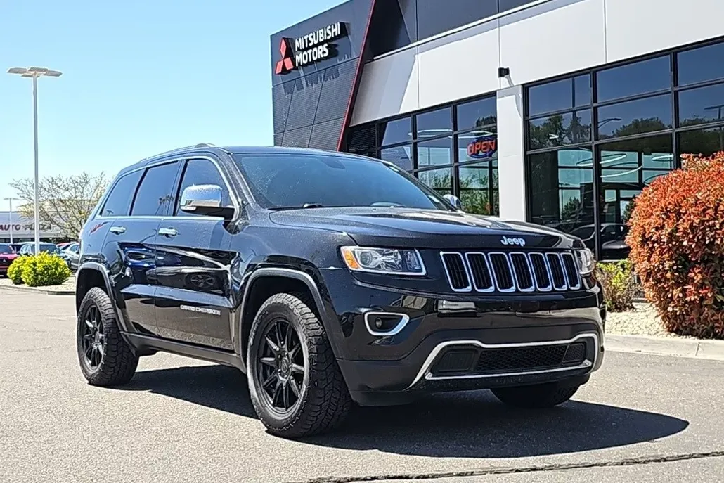 2015 Jeep Grand Cherokee Limited photo 1