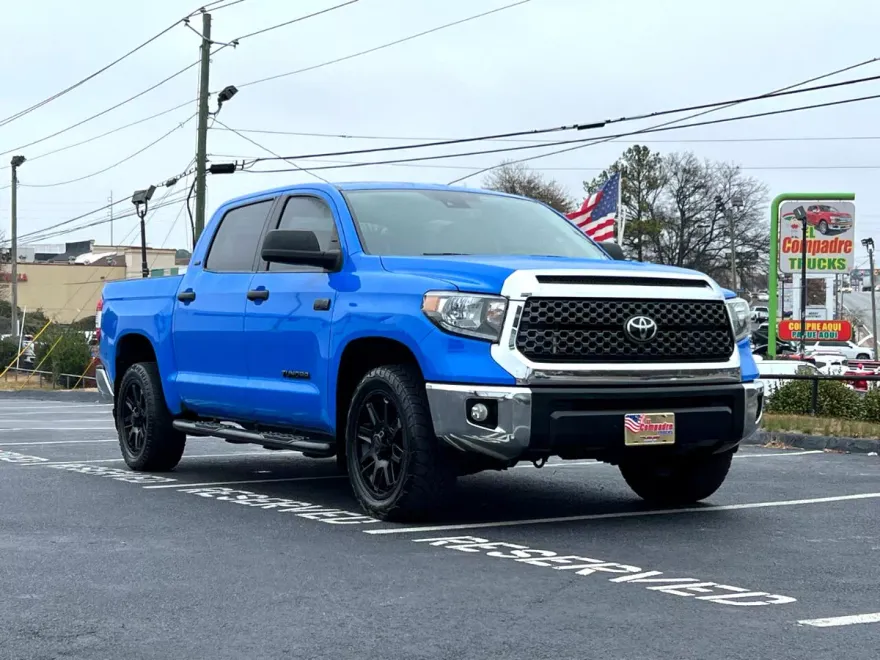2020 Toyota Tundra SR5 photo 1