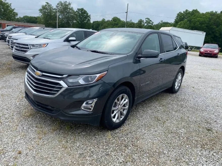2021 Chevrolet Equinox LT photo 1
