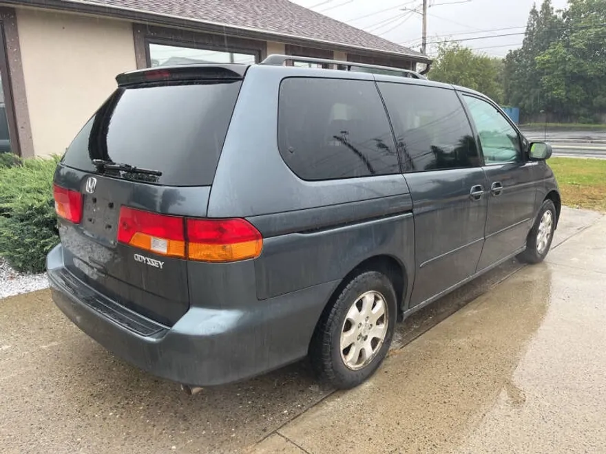 2004 Honda Odyssey EX photo 1