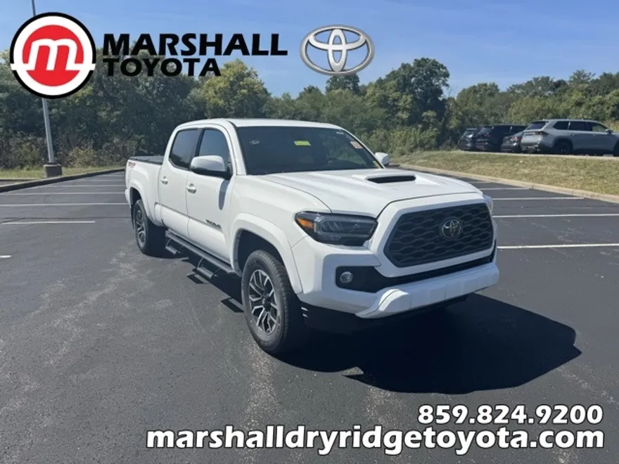 2021 Toyota Tacoma TRD Sport photo 1
